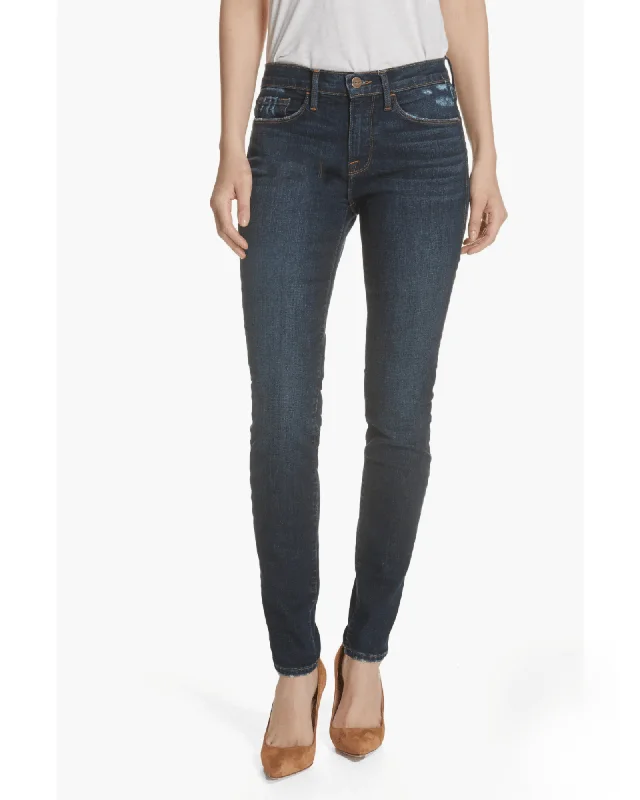 Frame- Le Skinny de Jeanne in Wrigley Comfortable Boyfriend Jeans