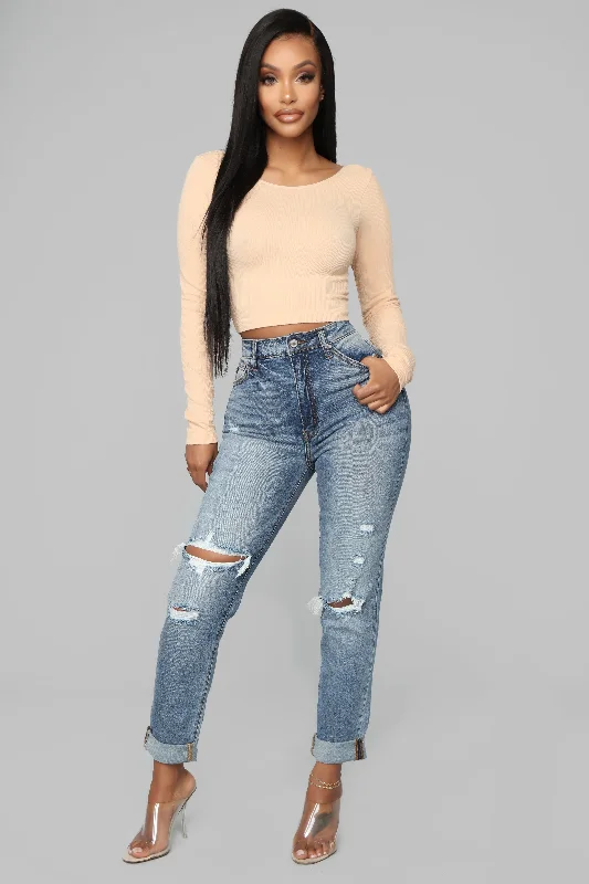 Teisha Distressed Boyfriend Jeans - Medium Blue Wash Fashionable Slouchy Fit Jeans