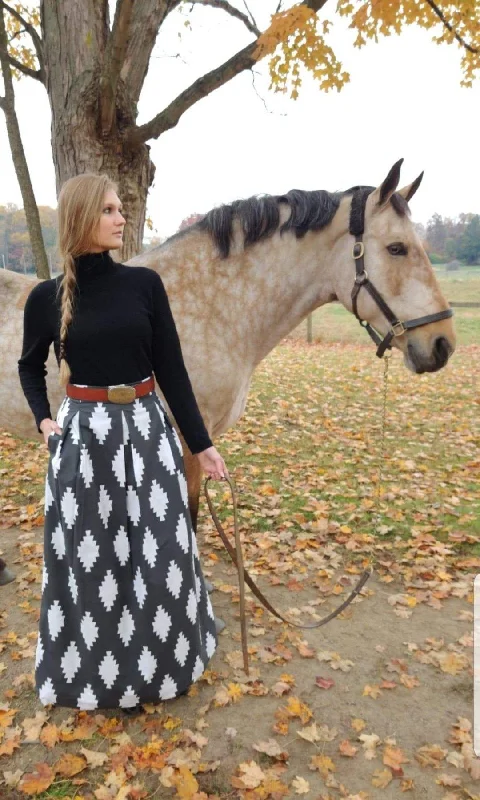 TAOS SKIRT WHITE ON CHARCOAL chiffon skirt airy